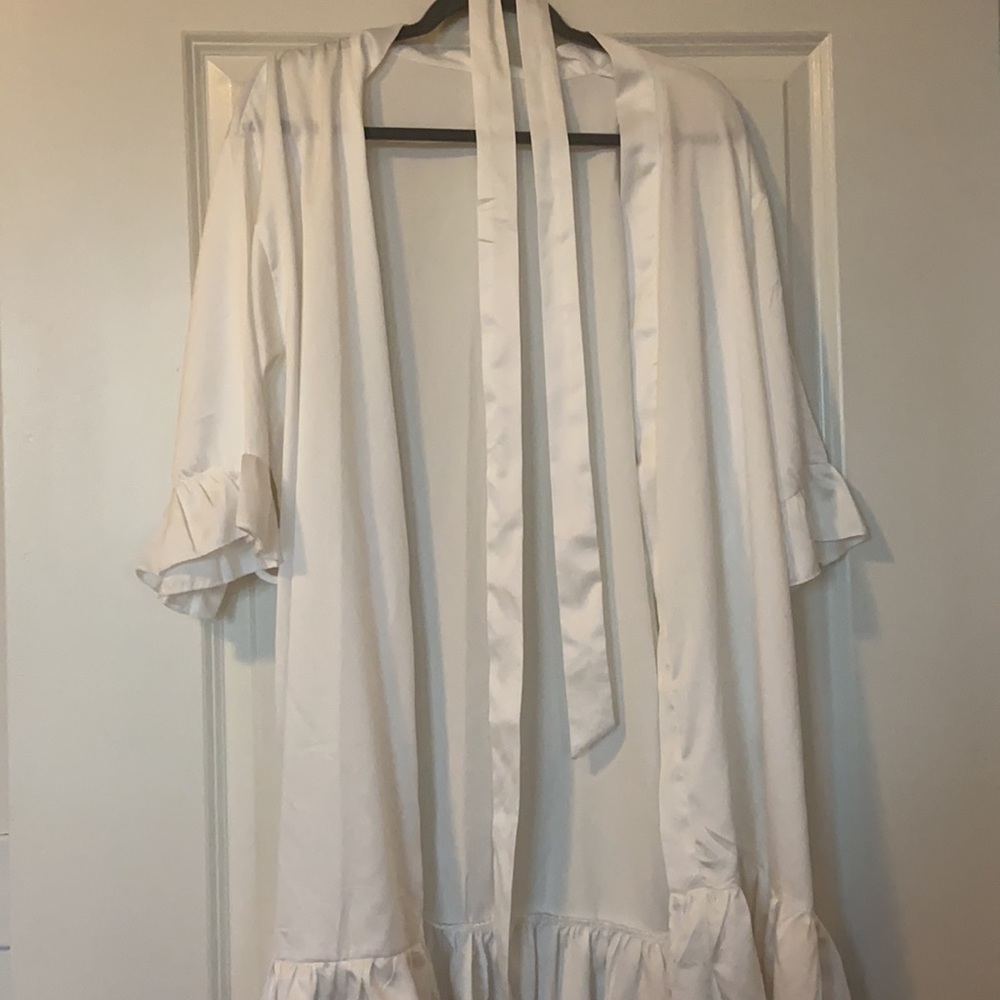 White Ruffle Trim Satin Robe - Picture 2 of 3